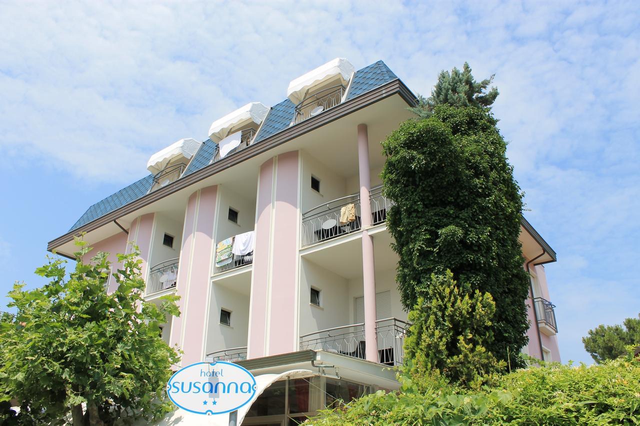 Hotel Susanna Ρίμινι Εξωτερικό φωτογραφία