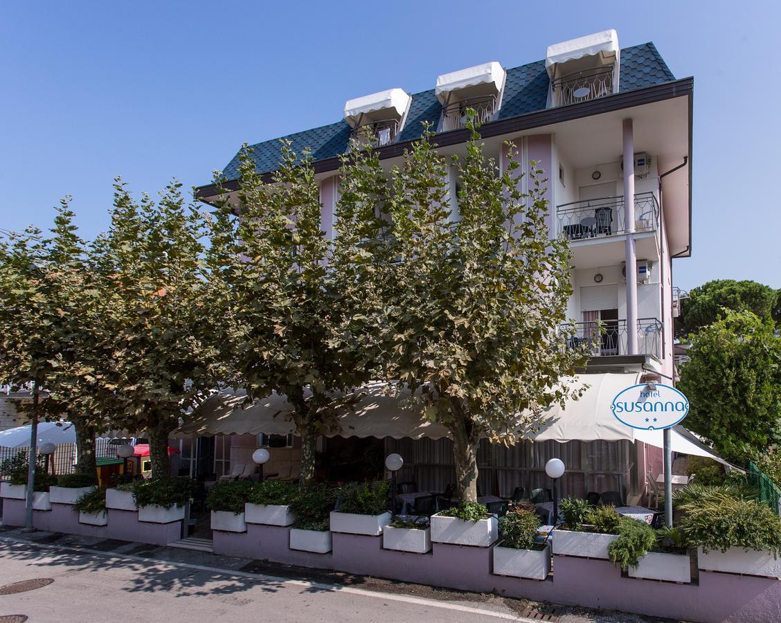 Hotel Susanna Ρίμινι Εξωτερικό φωτογραφία