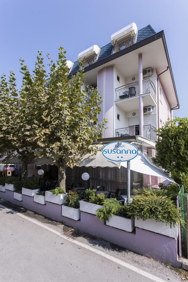 Hotel Susanna Ρίμινι Εξωτερικό φωτογραφία